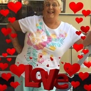 Meet your Posher, Joyce